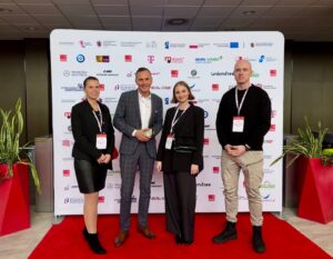 mSmart Office - meble biurowe i kabiny akustyczne