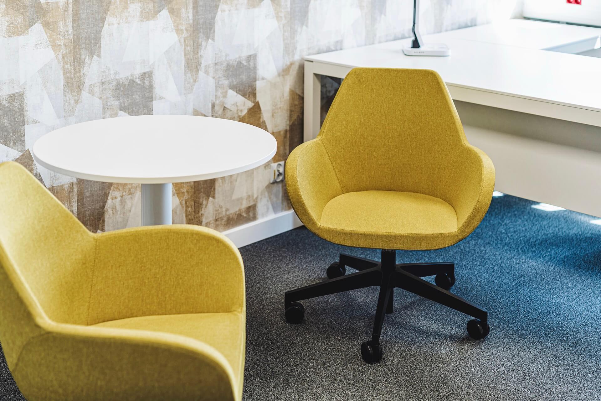 mSmart Office - kabiny akustyczne i meble biurowe Profim Fan