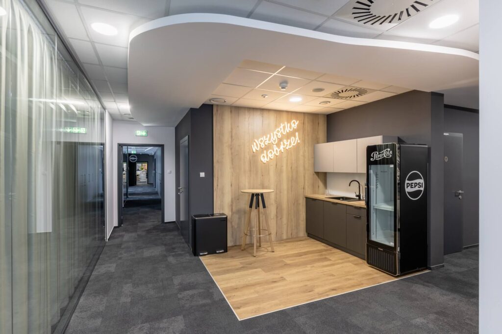 mSmart Office - kabiny akustyczne i meble biurowe