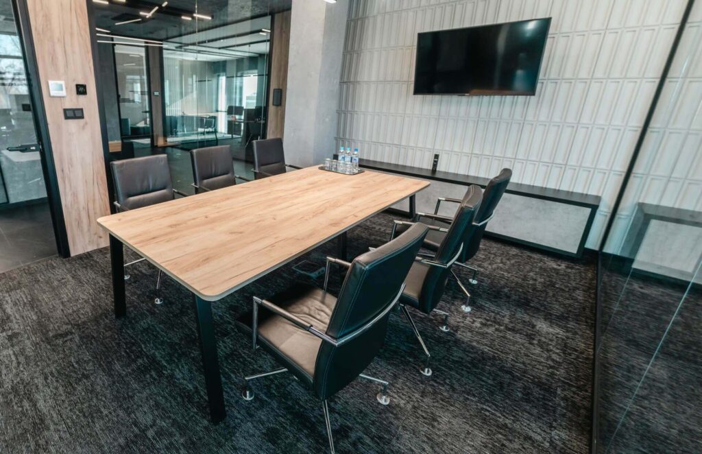 mSmart Office - meble biurowe I kabiny akustyczne