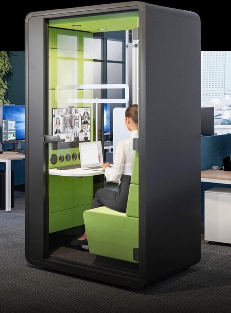 mSmart Office - kabiny akustyczne i meble biurowe