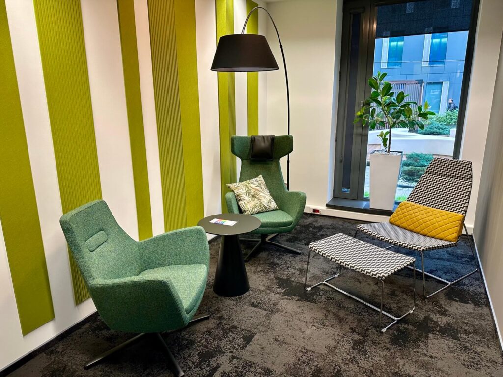 mSmart Office - kabiny akustyczne i meble biurowe mSmart Office - kabiny akustyczne i meble biurowe