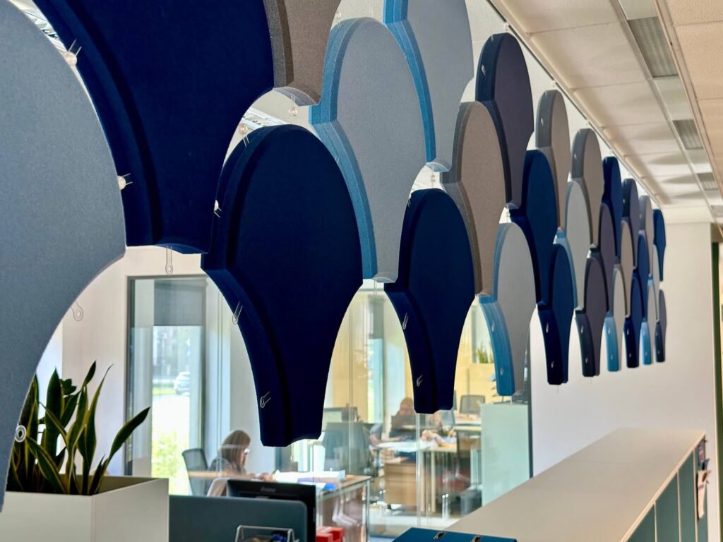 mSmart Office - kabiny akustyczne i meble biurowe mSmart Office - meble biurowe, kabiny akustyczne