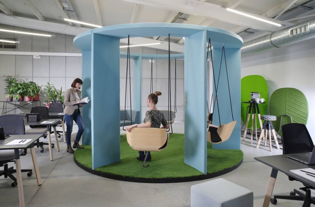 mSmart Office - kabiny akustyczne i meble biurowe